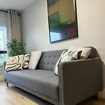 The Hillcrest, Luxury In Town Semesterbostad *