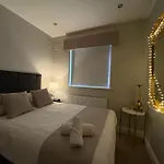 The Hillcrest, Luxury In Town Semesterbostad Castleblayney