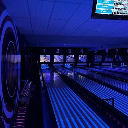 The Hillcrest, Luxury In Town * Castleblayney