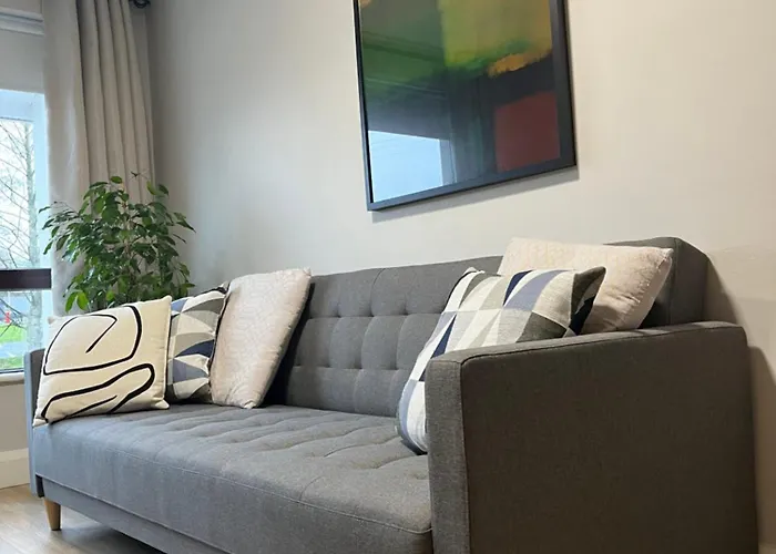 The Hillcrest, Luxury In Town Ferienhaus *