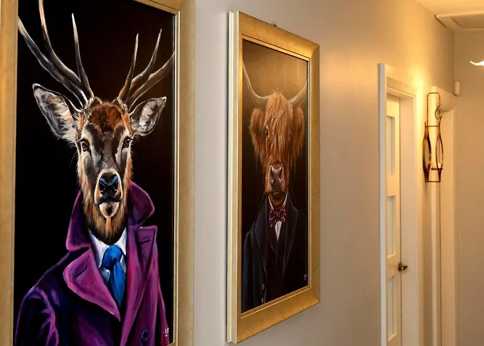 The Hillcrest, Luxury In Town * Castleblayney