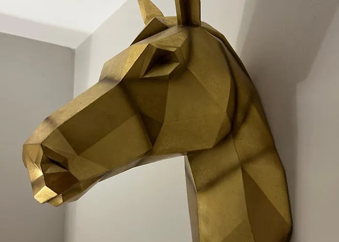 Feriehus The Hillcrest, Luxury In Town